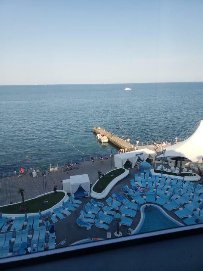 Apartmens Near Opera House Apartamento Odessa Exterior foto